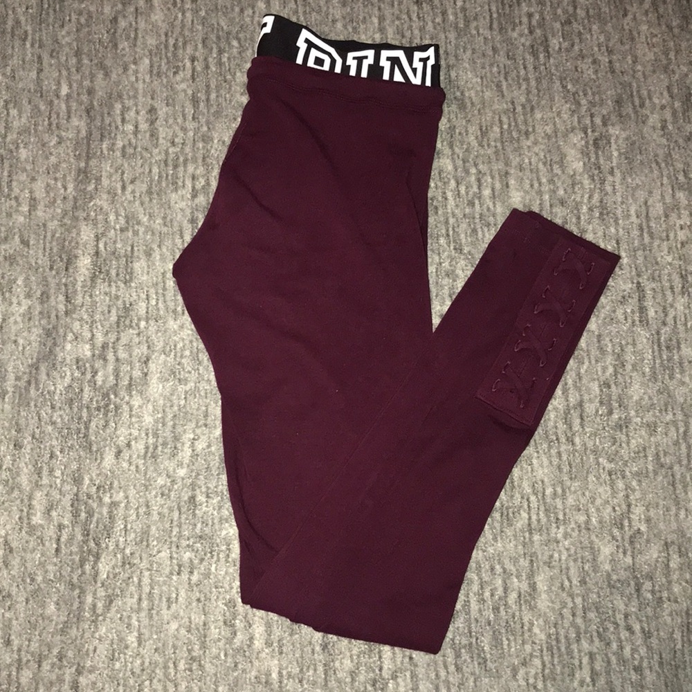 Victoria’s Secret Pink leggings